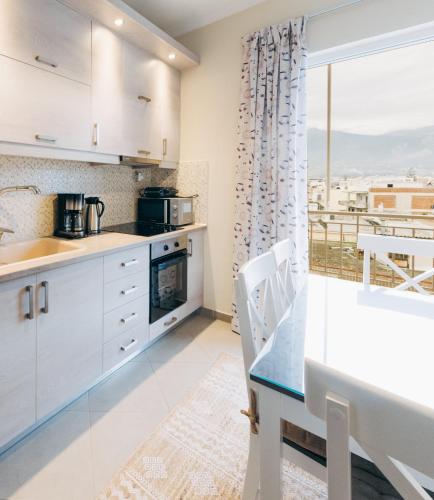 Iekārtas, 52m² 1 guļamistaba, 1 privāta vannas istaba Māja Pratsika
(Best House Saint John, New Port of Patras) in Terpsi Iekārtas, 52m² 1 guļamistaba, 1 privāta vannas istaba Māja Pratsika
(Best House Saint John, New Port of Patras) in Terpsi