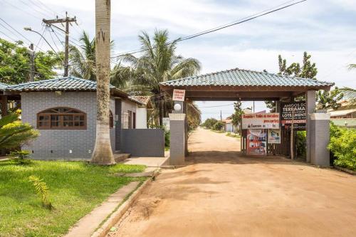 Casa com piscina, wifi e churrasqueira em unamar. in Unamar Casa com piscina, wifi e churrasqueira em unamar. in Unamar