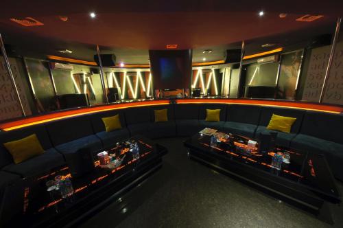 Nightclub, B Fashion Hotel in Grogol Nightclub, B Fashion Hotel in Grogol