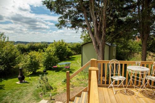 Abbey Farm Glamping & Cottage in Thame Abbey Farm Glamping & Cottage in Thame