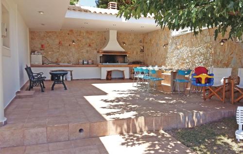Exterior view, Awesome Home In Theologos With Jacuzzi in Theologos (Fthiotis) Exterior view, Awesome Home In Theologos With Jacuzzi in Theologos (Fthiotis)