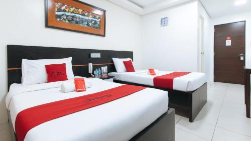 RedDoorz @ Greenview Hotel and Restobar Masbate in Masbate RedDoorz @ Greenview Hotel and Restobar Masbate in Masbate