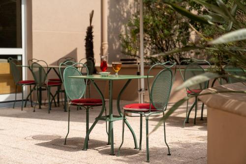 Instalaciones, easyHotel Nice Old Town in Nice City Center Instalaciones, easyHotel Nice Old Town in Nice City Center