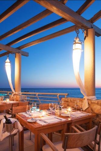 Restaurant, Hotel Dubrovnik Palace in Dubrovnik Restaurant, Hotel Dubrovnik Palace in Dubrovnik