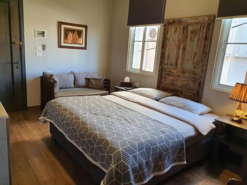 Azur Suites Hotel & Apartments in Mina Azur Suites Hotel & Apartments in Mina