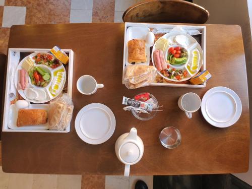 Ételek és italok, Azur Suites Hotel & Apartments in Mina Ételek és italok, Azur Suites Hotel & Apartments in Mina