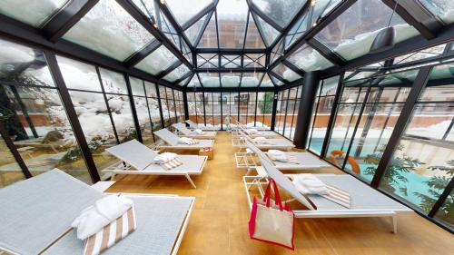 Swimming pool, Hotel Panther'A in Saalbach Swimming pool, Hotel Panther'A in Saalbach