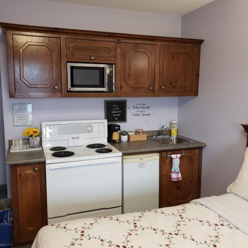 Konyha, Antigonish Evergreen Inn in Antigonish Konyha, Antigonish Evergreen Inn in Antigonish