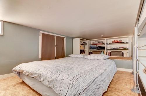 T1 récent, 200m plage, Clim, internet