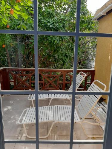 Ban công/sân hiên, Patmay Greenery. Fresh air, vacation get away. in Marigot Ban công/sân hiên, Patmay Greenery. Fresh air, vacation get away. in Marigot