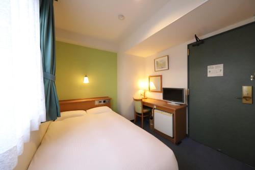Smile Hotel Takaoka Ekimae in Takaoka Smile Hotel Takaoka Ekimae in Takaoka
