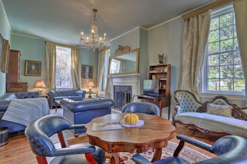 Historic Warrenton Home with Patio and Hot Tub! in Warrenton (VA) Historic Warrenton Home with Patio and Hot Tub! in Warrenton (VA)