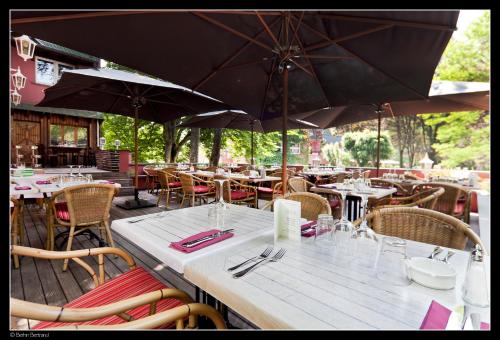 شرفة/ تراس, Auberge De La Gaichel in Gaichel شرفة/ تراس, Auberge De La Gaichel in Gaichel