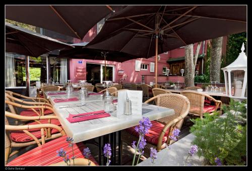 شرفة/ تراس, Auberge De La Gaichel in Gaichel شرفة/ تراس, Auberge De La Gaichel in Gaichel