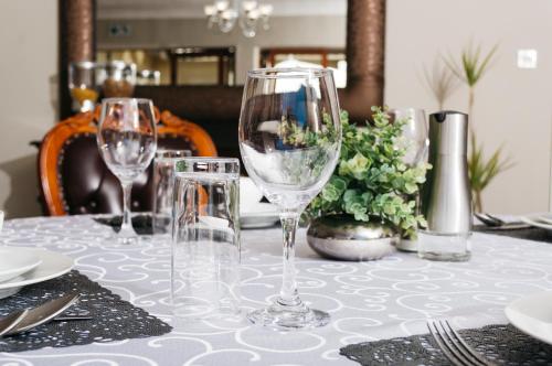 Restaurant, PeaconWood Boutique Villa in Palapye Restaurant, PeaconWood Boutique Villa in Palapye