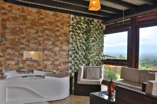 Bathroom, Hotel Tata Premium in La Gaviota Bathroom, Hotel Tata Premium in La Gaviota