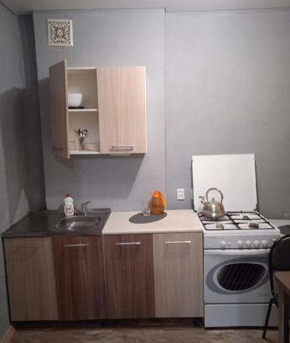 kuchnia, Квартира-студия in Jurjuzan kuchnia, Квартира-студия in Jurjuzan