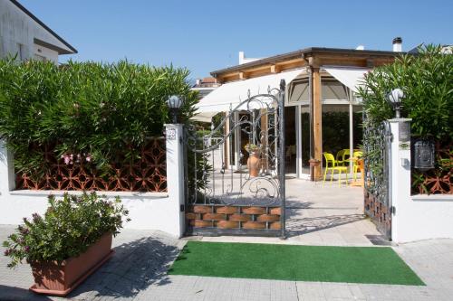 This photo about Hotel Vila Bahia shared on HyHotel.com