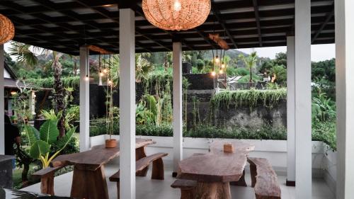 Étterem, The Lava Bali Villa and Hot Spring near Mount Batur Étterem, The Lava Bali Villa and Hot Spring near Mount Batur