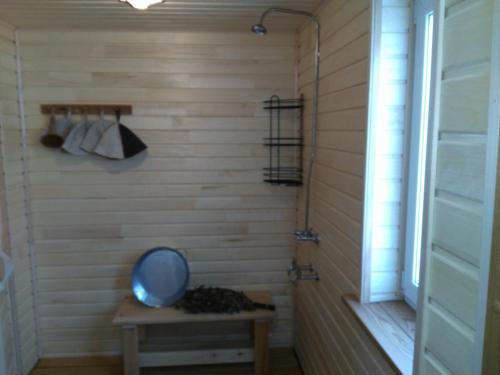 Shower, Мини дом с банеи. in Novyye Yel'tsy Shower, Мини дом с банеи. in Novyye Yel'tsy