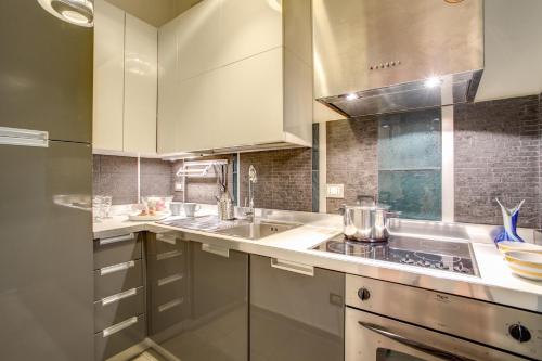 This photo about Trastevere Scarlet Dream Suite shared on HyHotel.com