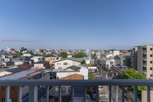 Balcony/terrace, stay'sジローズ浄心602 in Nagoya Castle Balcony/terrace, stay'sジローズ浄心602 in Nagoya Castle
