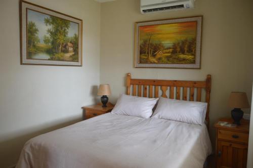 self catering ground floor flatlet in Elysium self catering ground floor flatlet in Elysium