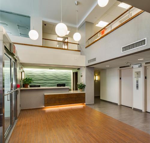 Hotel Seafarers International House