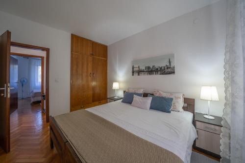 Aneta Apartments in Risan Aneta Apartments in Risan