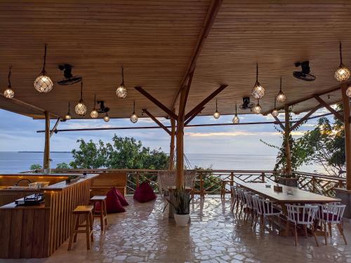 Balkon/teras, Akasha Beach Club in Tanete Balkon/teras, Akasha Beach Club in Tanete