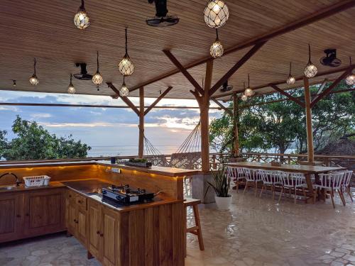 Balkon/teras, Akasha Beach Club in Tanete Balkon/teras, Akasha Beach Club in Tanete