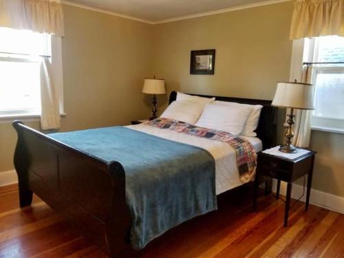 Sunny Home B&B in Charlottetown City Center Sunny Home B&B in Charlottetown City Center