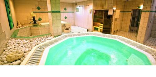 Bañera de hidromasaje, Hotel Ambiente Walldorf in Walldorf Bañera de hidromasaje, Hotel Ambiente Walldorf in Walldorf