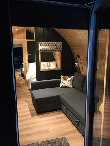 Owls Retreat Glamping Pod with Hot tub in Keith Owls Retreat Glamping Pod with Hot tub in Keith