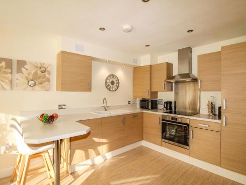 Exterior view, 1 Blue Waters in East Southbourne and Tuckton Exterior view, 1 Blue Waters in East Southbourne and Tuckton