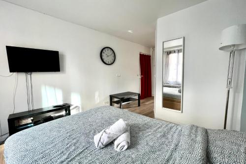 Studio 2 people wifi Netflix proche Paris in Le Pre-Saint-Gervais Studio 2 people wifi Netflix proche Paris in Le Pre-Saint-Gervais