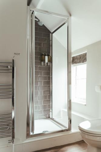 Baño, The Falcon Inn in Painswick Baño, The Falcon Inn in Painswick