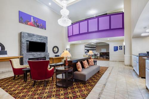 La Quinta Inn & Suites by Wyndham Garland Harbor Point in Гарленд La Quinta Inn & Suites by Wyndham Garland Harbor Point in Гарленд