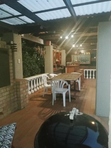 Comoditats, 4 Michael Place in Edenvale Comoditats, 4 Michael Place in Edenvale