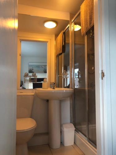 Baño, The Haven in Holyhead Baño, The Haven in Holyhead