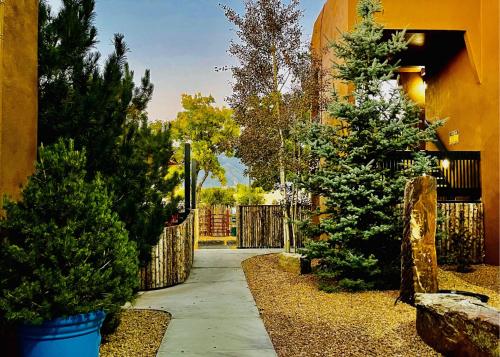 Taos Valley Lodge in เตาส์ (NM) Taos Valley Lodge in เตาส์ (NM)