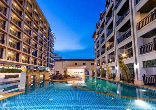 アマタ リゾート13