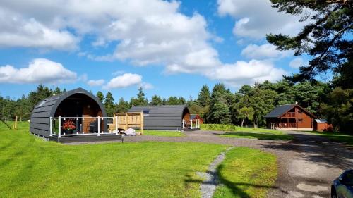 Owls Retreat Glamping Pod with Hot tub in Keith Owls Retreat Glamping Pod with Hot tub in Keith