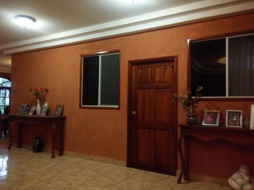 Lối vào, Casa MONTOCO 114 in Managua Lối vào, Casa MONTOCO 114 in Managua