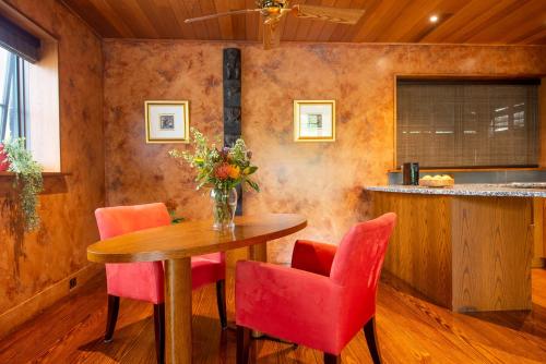 Facilities, Rhyll Haven Luxury Getaway Apartments in Rhyll Facilities, Rhyll Haven Luxury Getaway Apartments in Rhyll