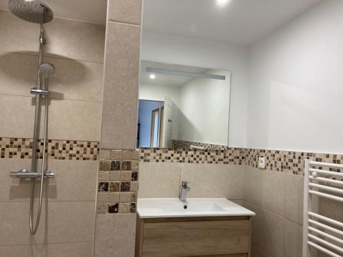 Bathroom, Gites du Grand Beauvoir in Suresnes Bathroom, Gites du Grand Beauvoir in Suresnes