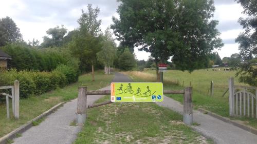 Sports and activities, LA PAGODE in Bures-En-Bray Sports and activities, LA PAGODE in Bures-En-Bray