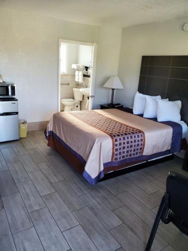 Hotellihuone, Budget Inn - Saint Augustine in Anastasia Hotellihuone, Budget Inn - Saint Augustine in Anastasia
