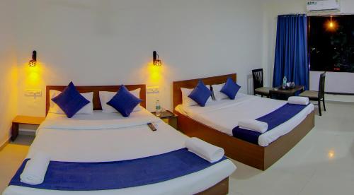 hotel rain sky inn in Lonavala hotel rain sky inn in Lonavala