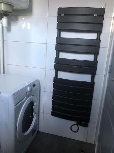 Bathroom, Super appartement proche Paris in Noisy-le-Sec Bathroom, Super appartement proche Paris in Noisy-le-Sec